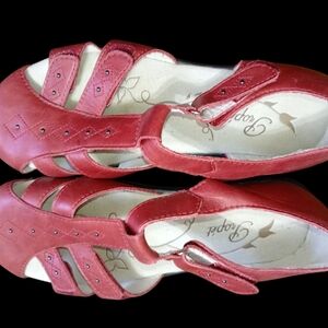 Propet Women's Red Flats